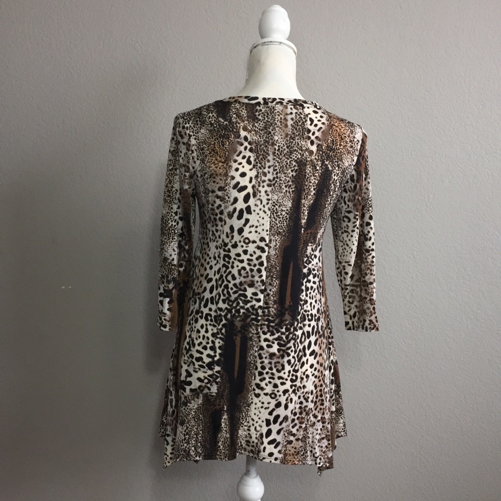 ‼️LAST ONE‼️Leopard Tunic - Picture 2 of 2